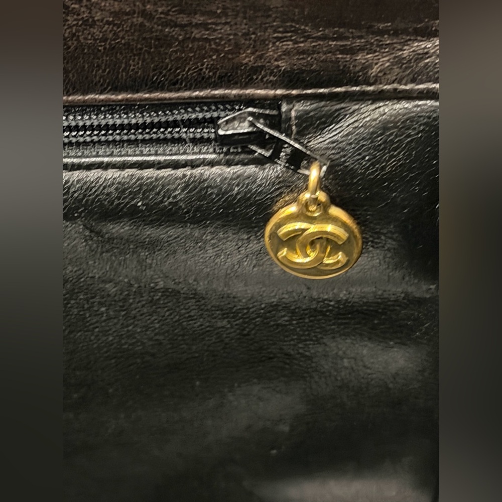 Chanel Timeless Grand Shopping Tote - Picture 14 of 16